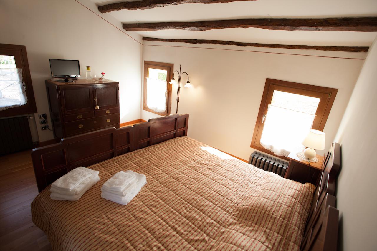 B&B Alle Corti Godega di Sant'Urbano ภายนอก รูปภาพ