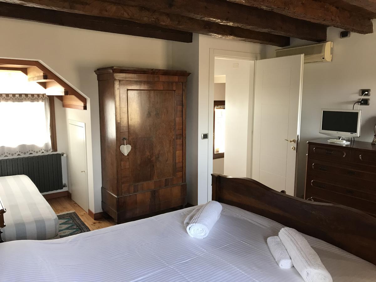 B&B Alle Corti Godega di Sant'Urbano ภายนอก รูปภาพ
